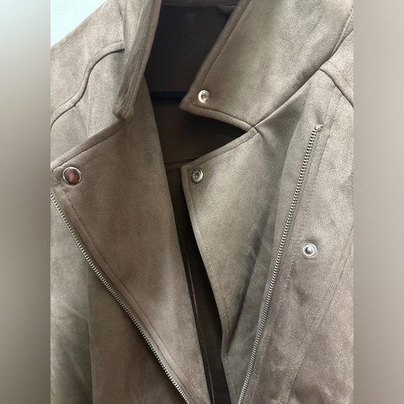 Vero Moda Curve Faux Suede Jacket NWOT - Picture 16 of 16